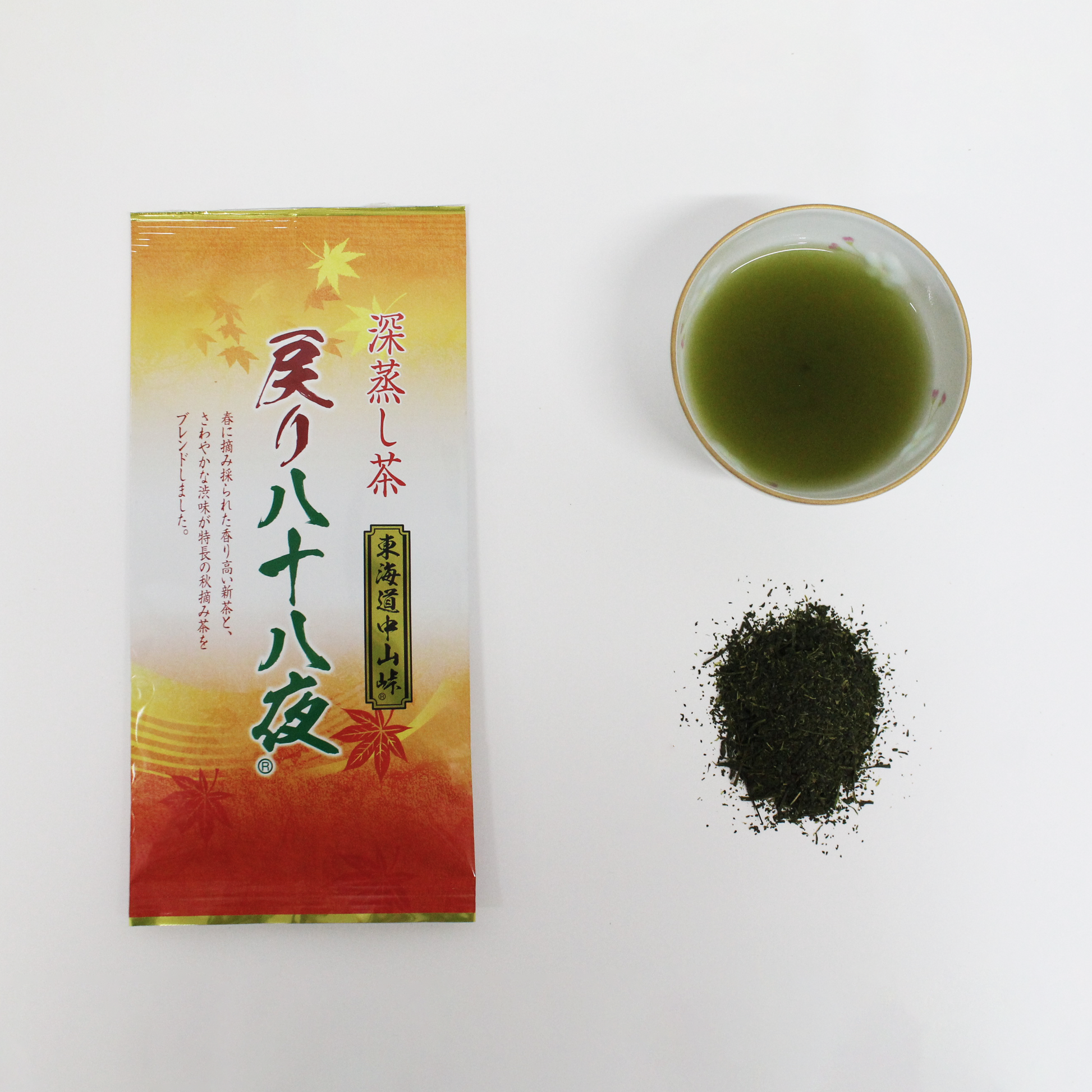 Packaging, tea leaves and tea brew (deep green)