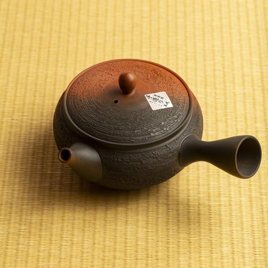 Handmade Tokoname Kyusu Teapot by Gyokko