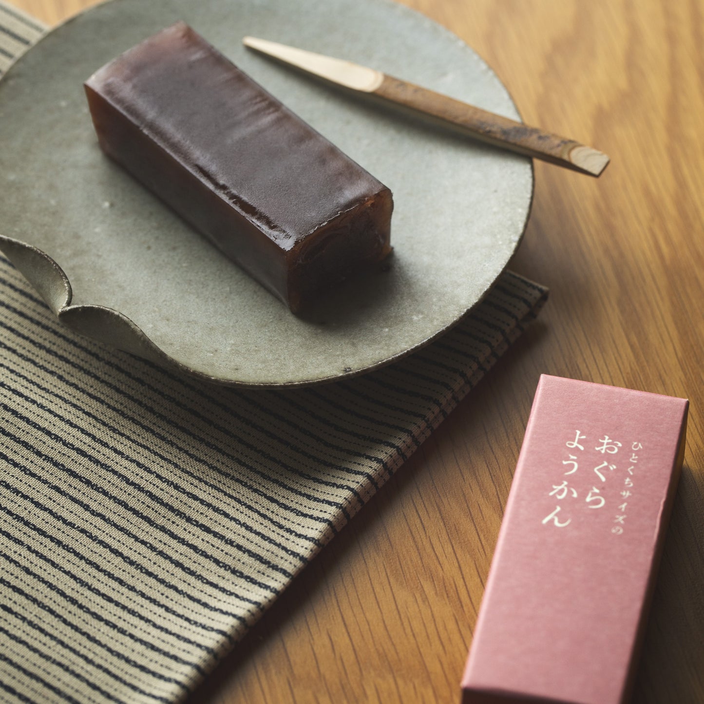 Yokan on a plate with its box