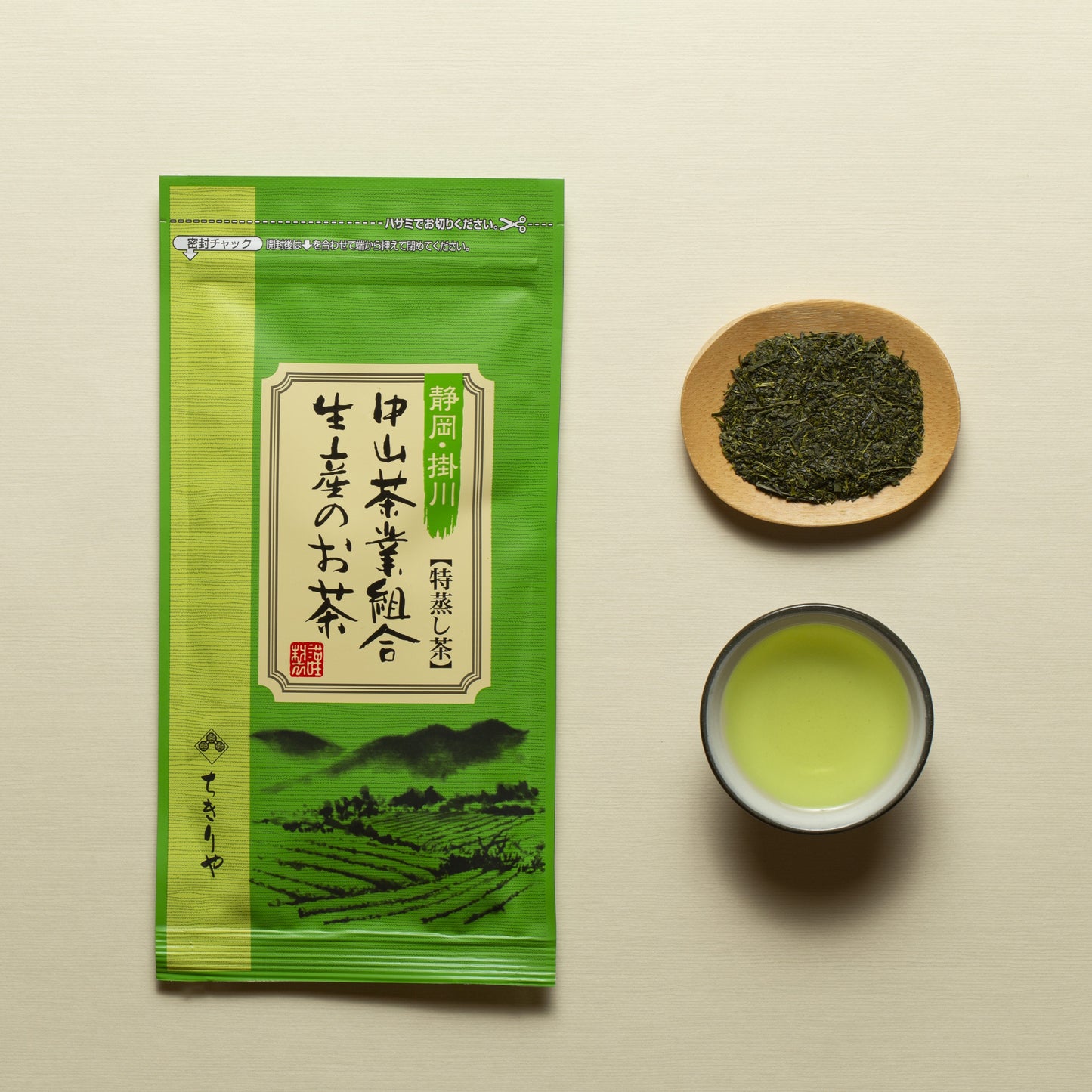 Nakayama Tokumushi packaging, tea leaves and liquor