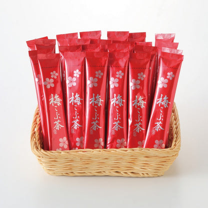 A tea rich in umami flavor made with kombu produced in Hokkaido and flavored with Japanese plums